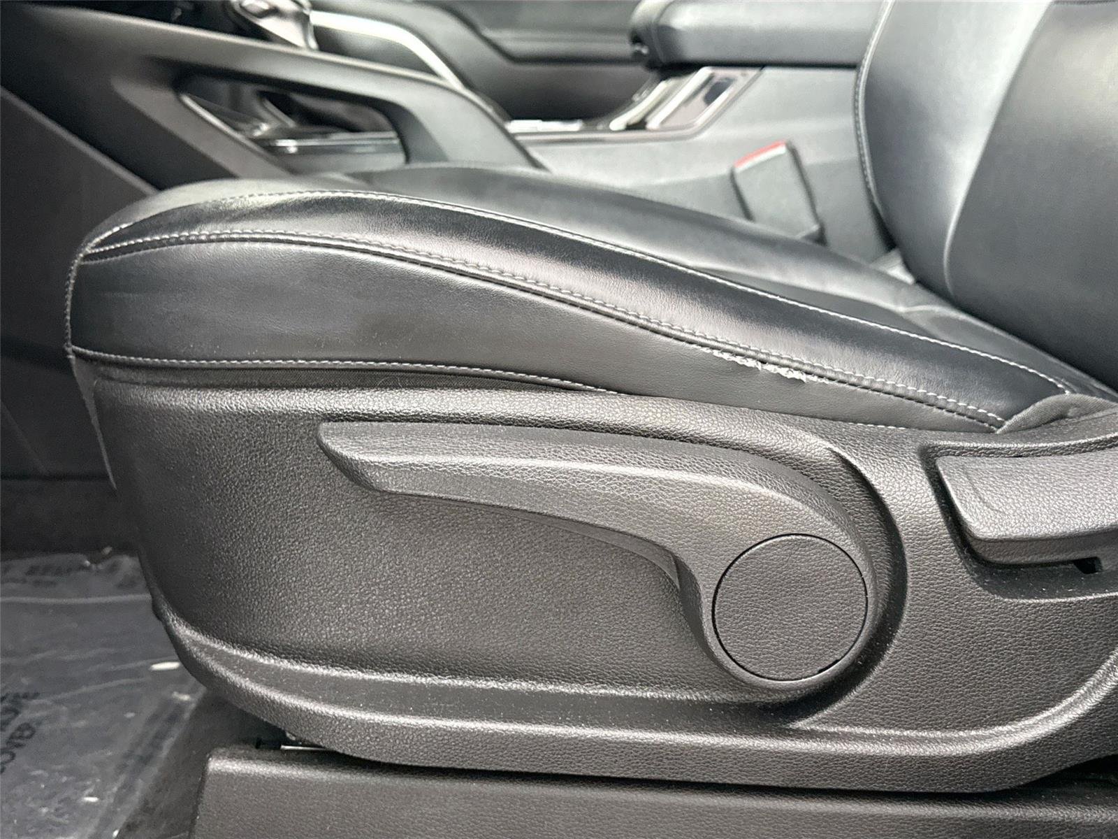 Used 2023 Ebony Black Kia LX image 27