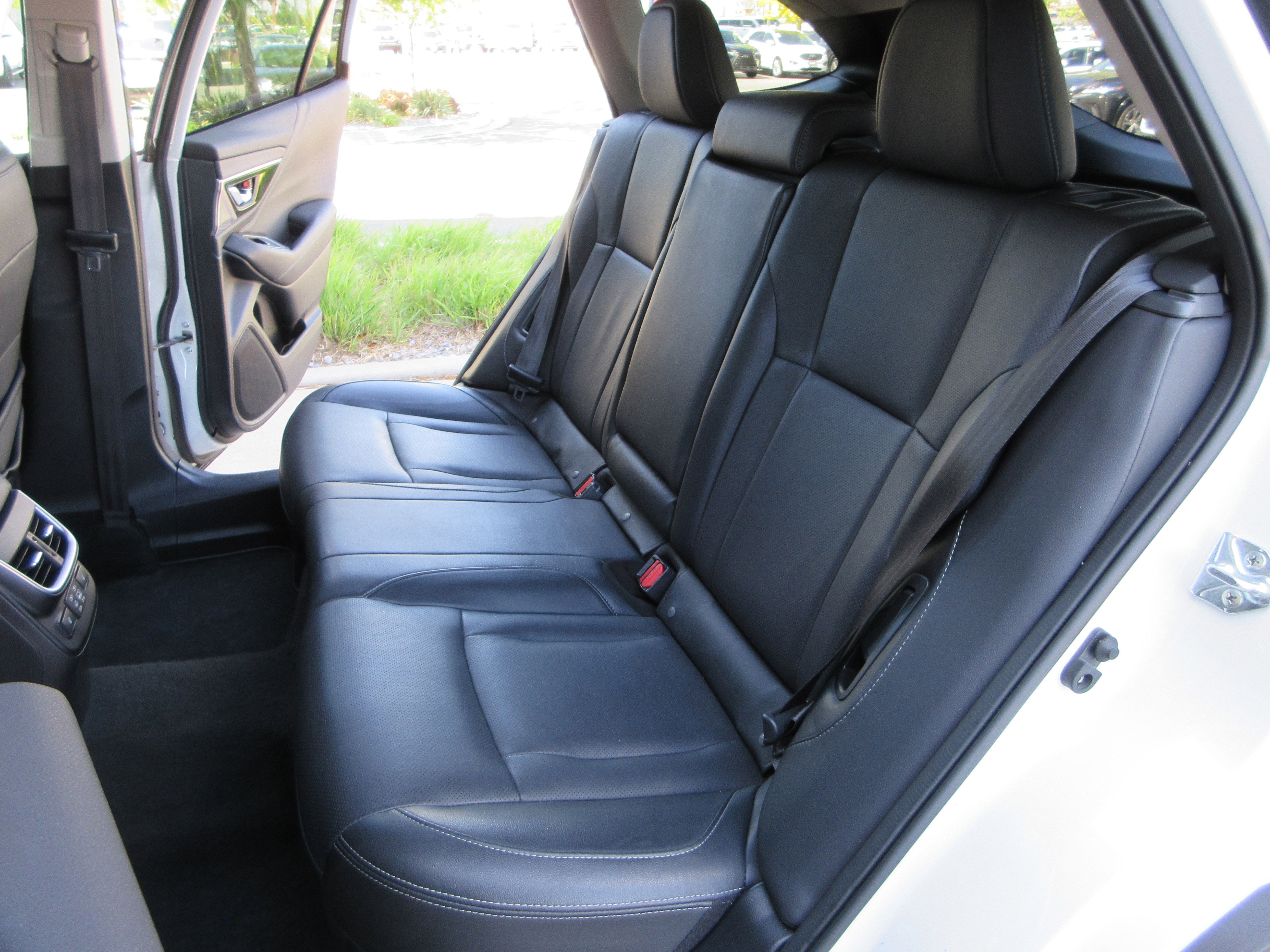 Used 2023 Crystal White Pearl Subaru Limited XT image 23