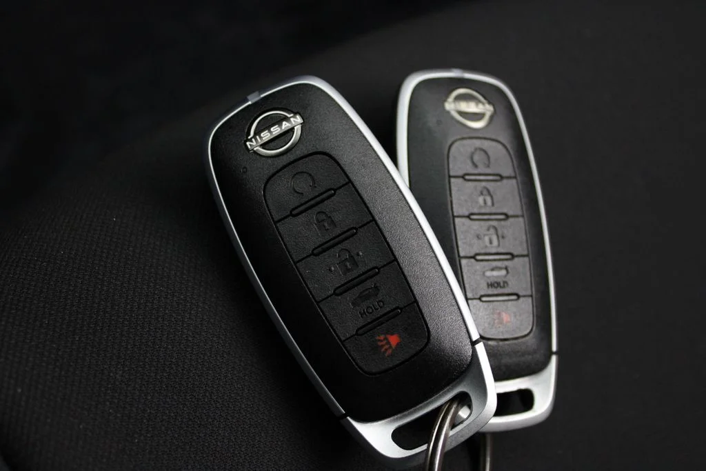 Certified Used 2024 Gray Nissan SR image 31