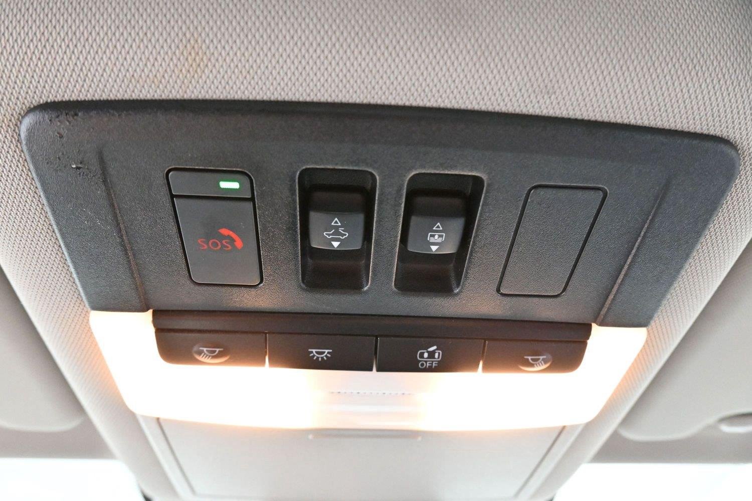Used 2021 Pearl White Tricoat Nissan SV image 26