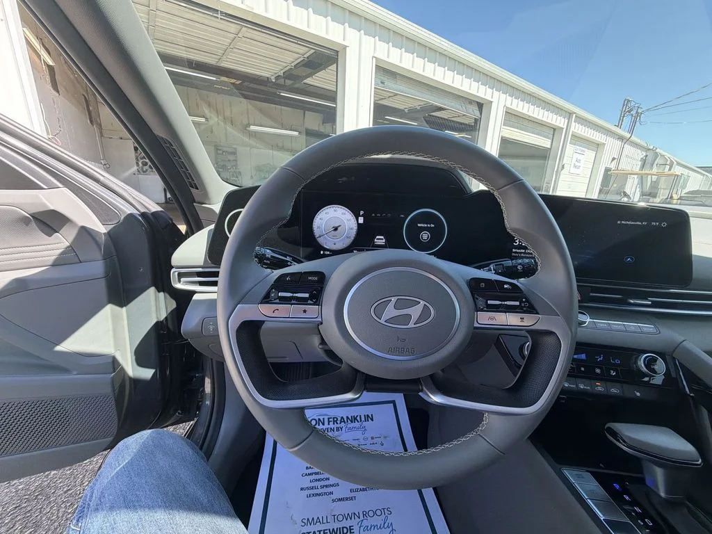 Used 2024 Gray Hyundai SEL image 14