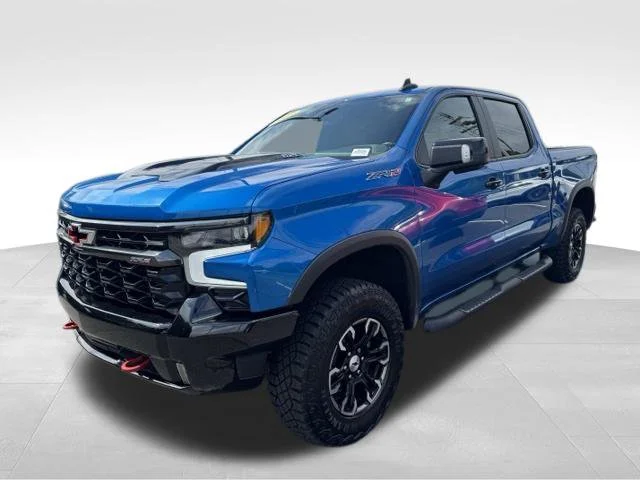 Used 2022 Blue Chevrolet ZR2 image 3