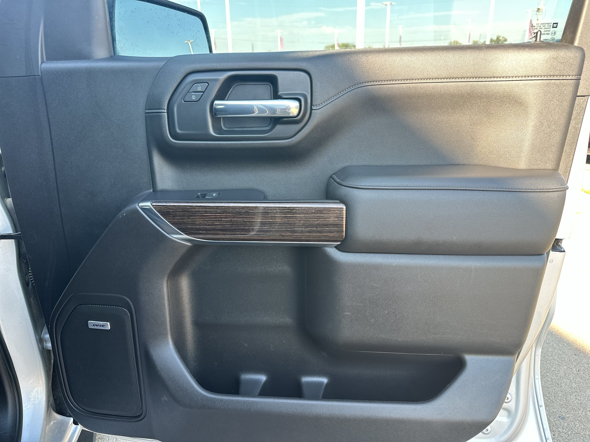 Used 2021 Quicksilver Metallic GMC Elevation image 32