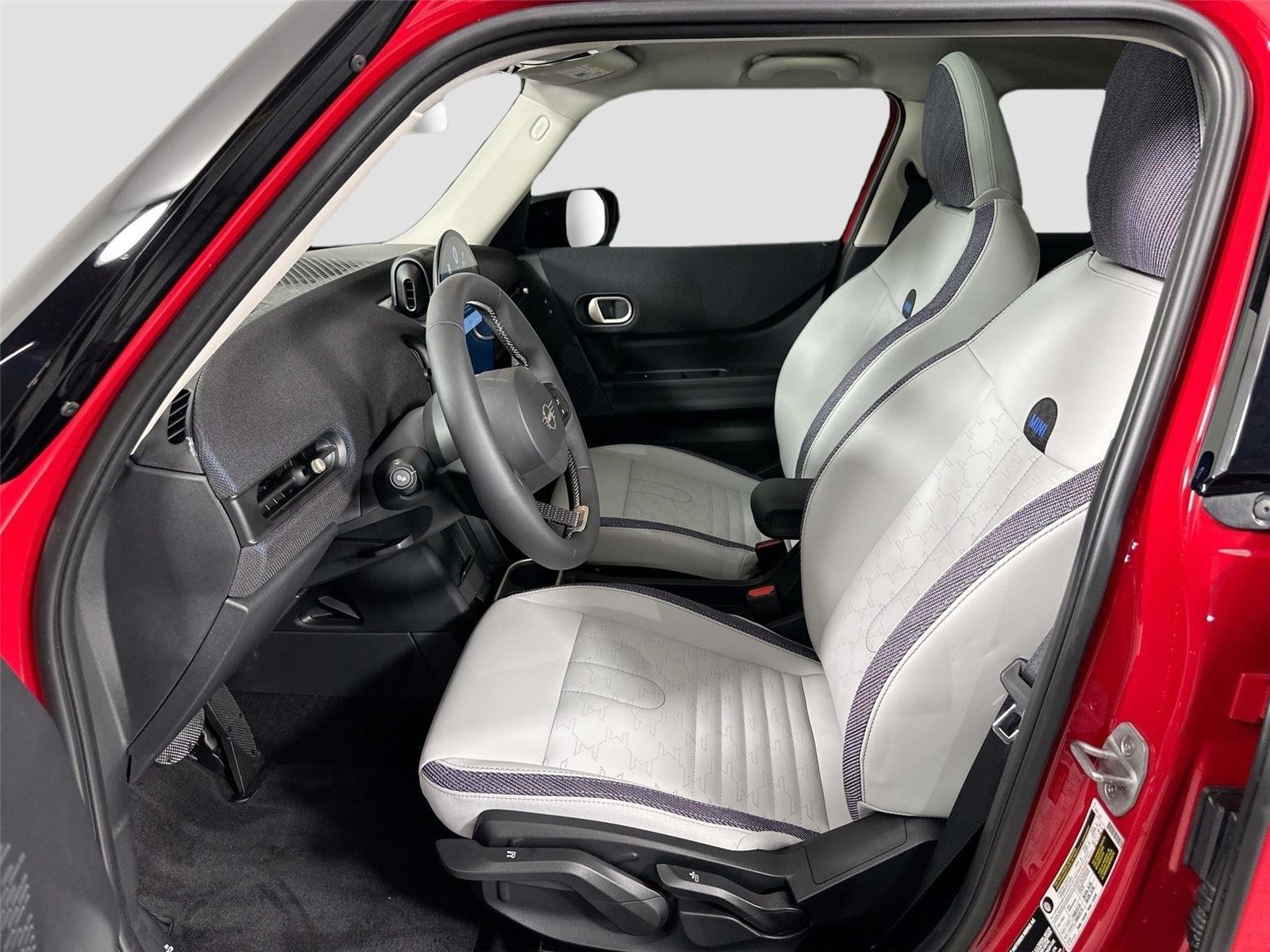 Used 2025 Chili Red II MINI Cooper S image 13