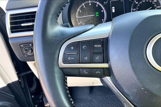 Used 2022 Black Lexus 460 image 18