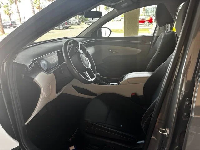 Used 2024 Gray Hyundai SEL image 8