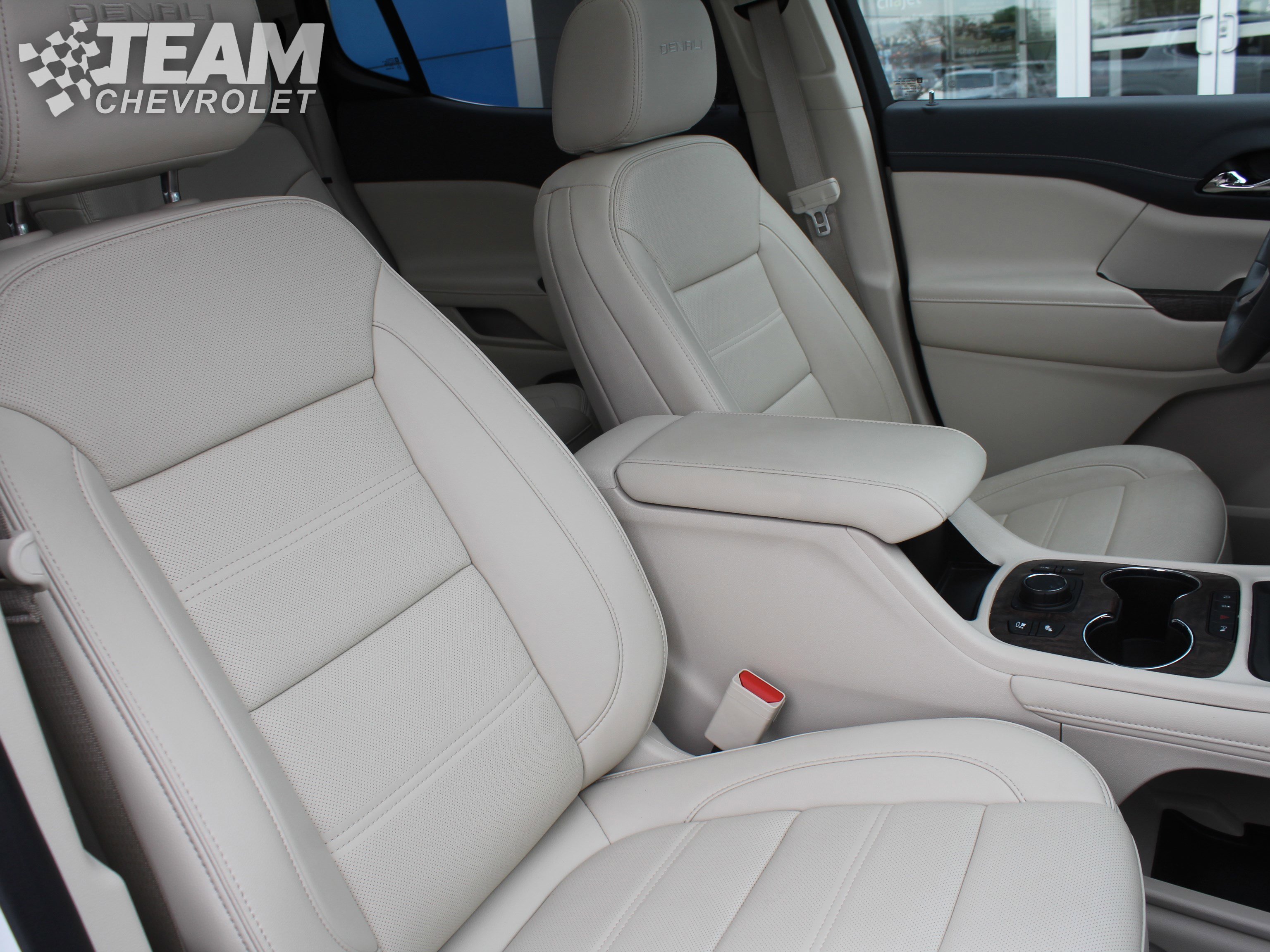 2023 GMC Acadia Denali - Photo 32