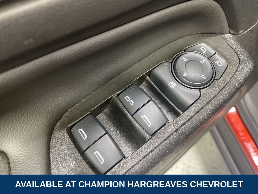 2023 Chevrolet Equinox LT - Photo 31