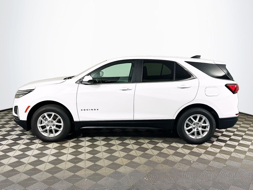 Used 2023 Summit White Chevrolet LT image 8