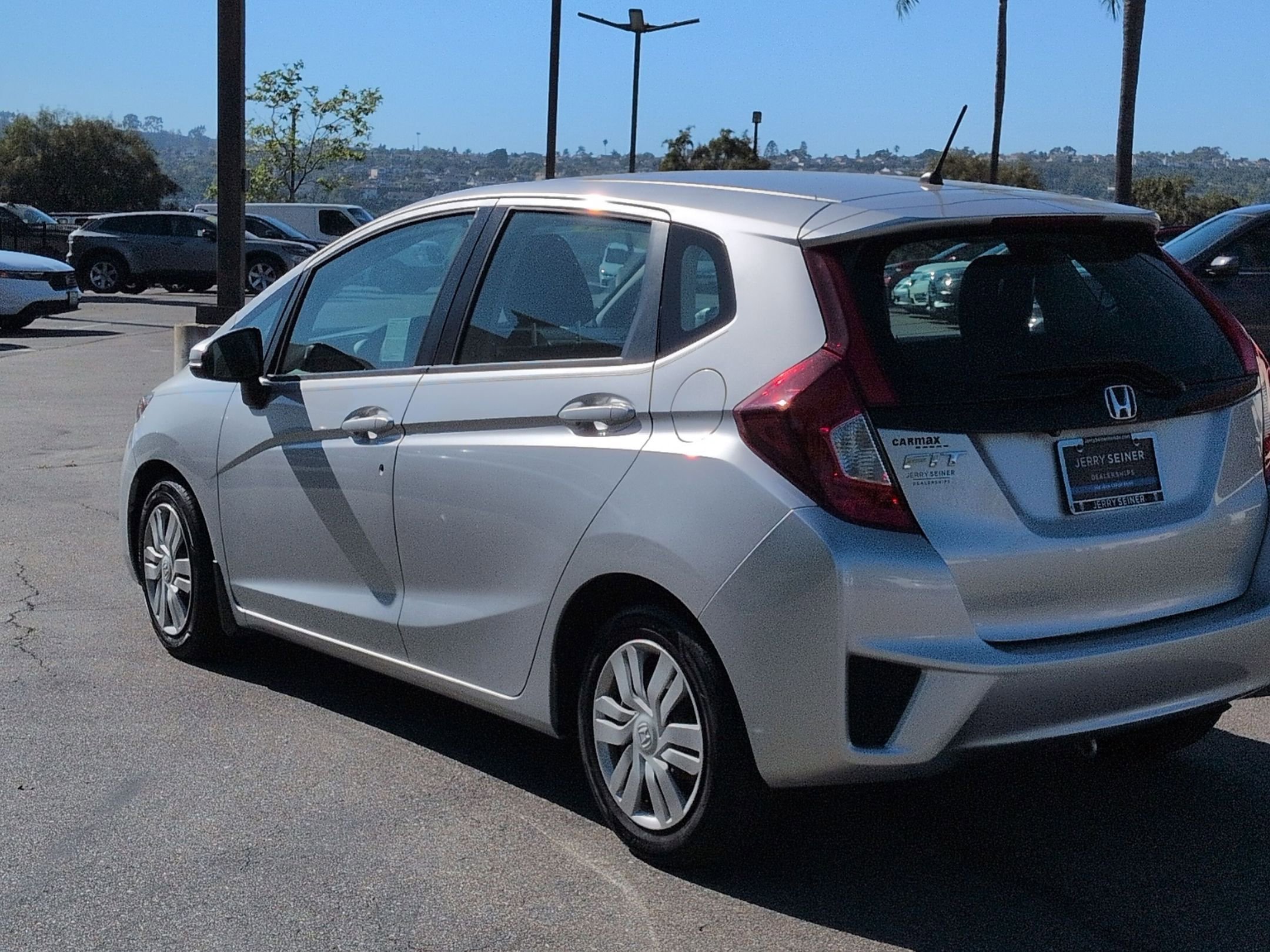 2015 Honda Fit LX - Photo 3