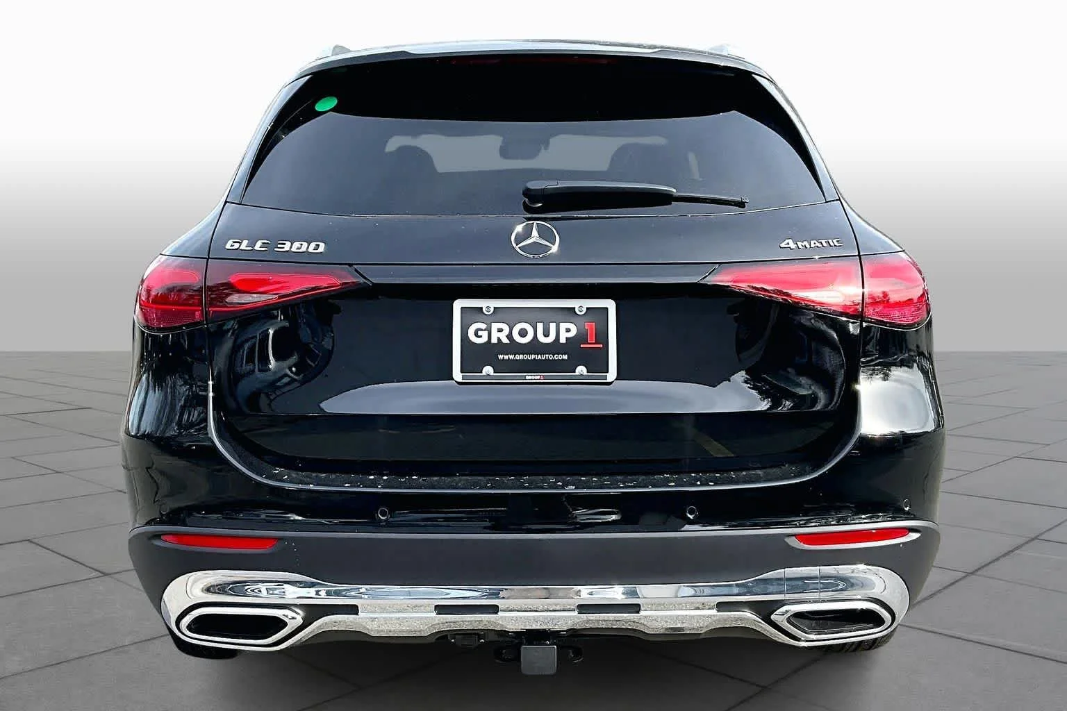 New 2026 040/Black Mercedes-Benz GLC 300 image 5