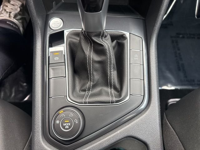 2022 Volkswagen Tiguan SE - Photo 13