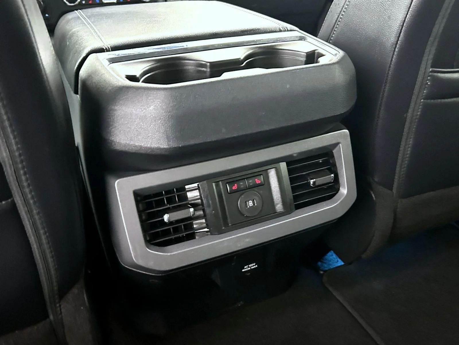 Used 2025 Black Ford Lariat image 21