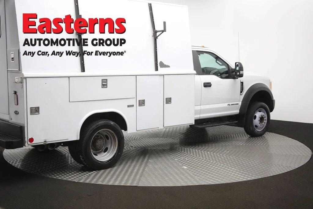Used 2017 White Ford XL image 43