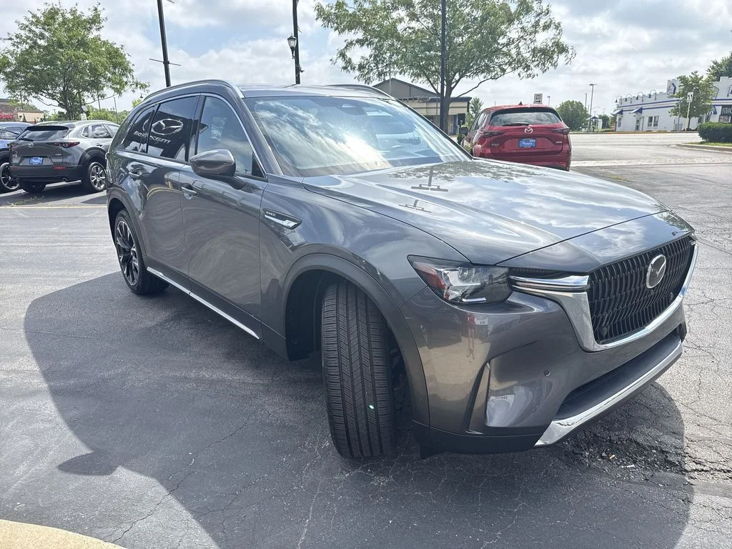 Used 2024 Gray Mazda Premium Plus image 5