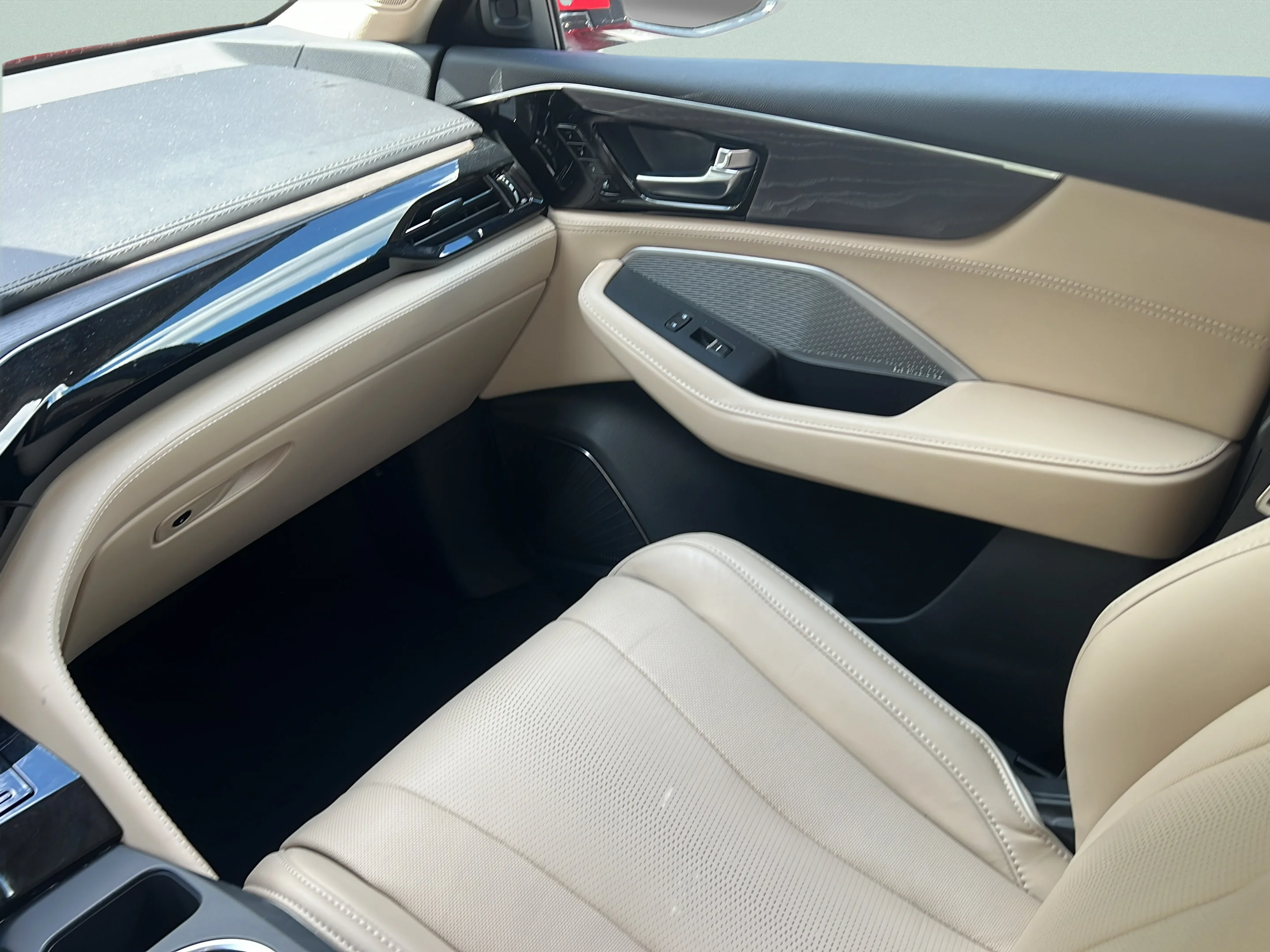 Used 2024 Red Acura w/Advance Package image 16