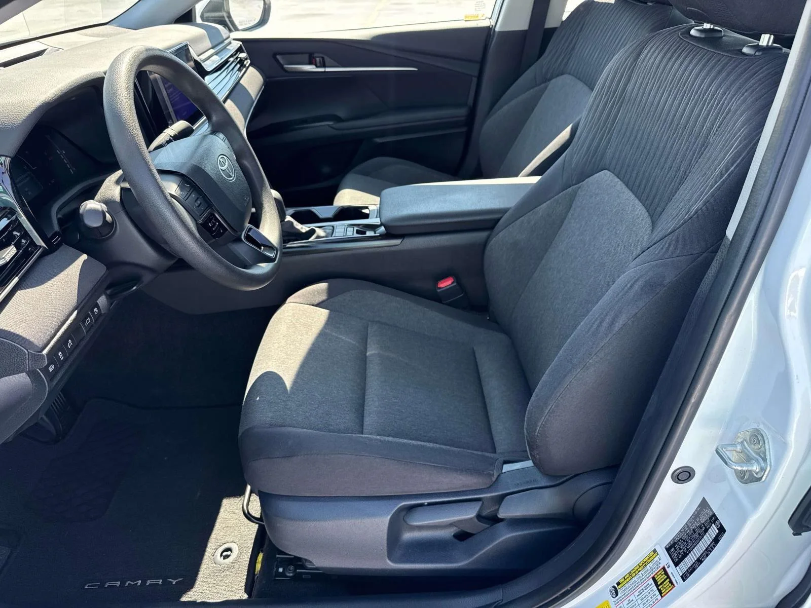 Used 2025 Ice Cap Toyota LE image 8