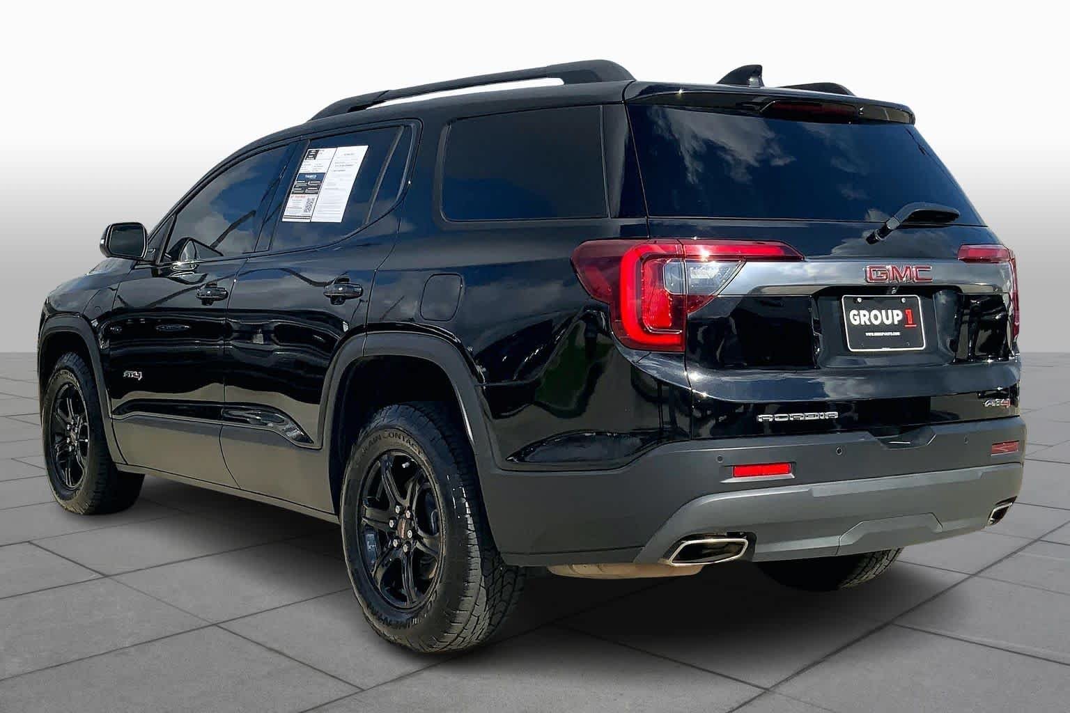 Used 2023 Ebony Twilight Metallic GMC AT4 image 18