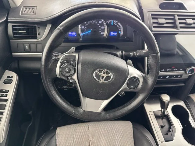 Used 2014 Black Toyota SE image 29