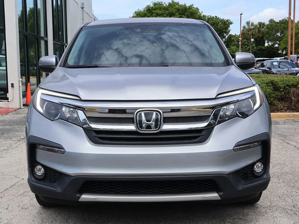 Used 2021 Silver Honda EX image 11
