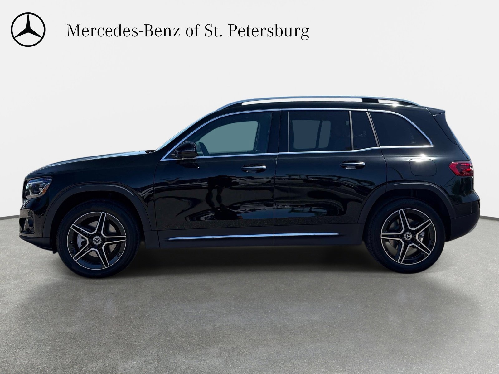 New 2026 Black Mercedes-Benz 250 4MATIC® SUV image 2