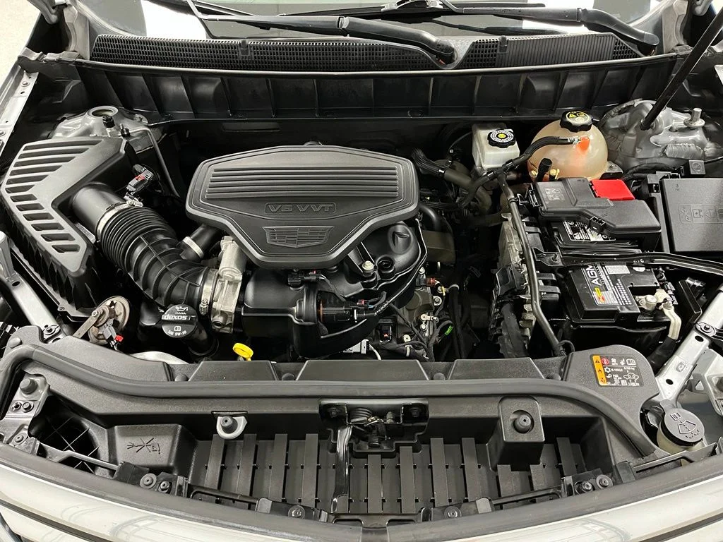 Used 2019 Silver Cadillac Premium Luxury image 59