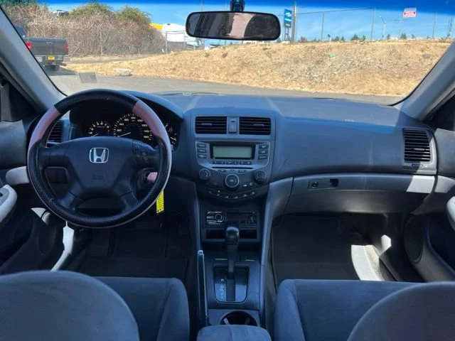Used 2007 Royal Blue Pearl Honda LX image 9