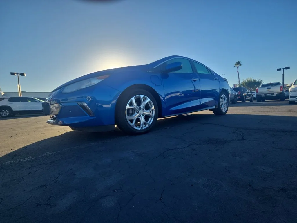 Used 2016 Blue Chevrolet Premier image 7