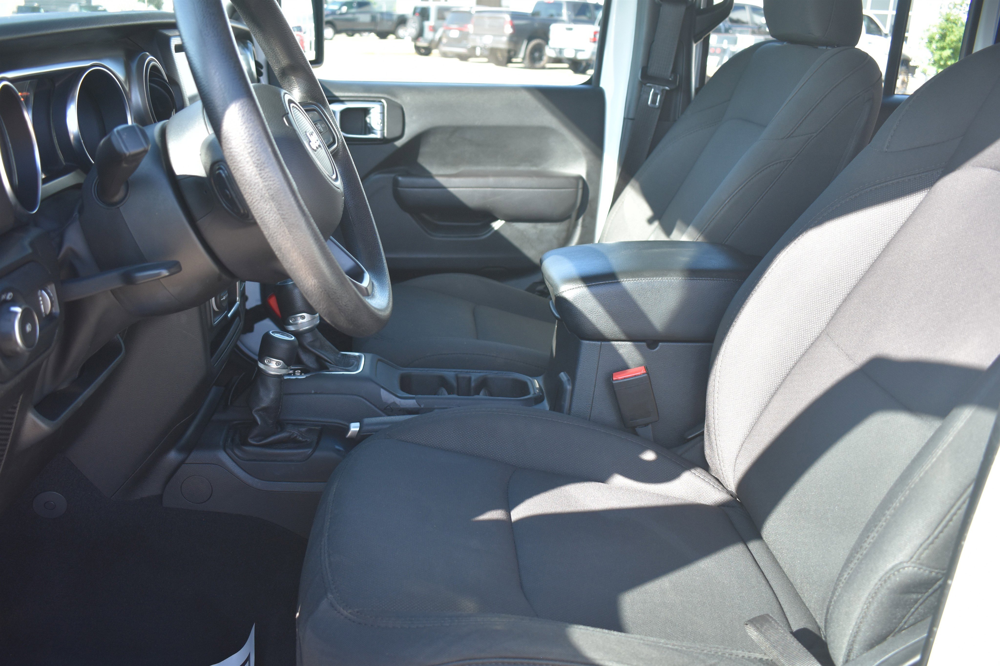 2023 Jeep Wrangler 4-Door Sport - Photo 13