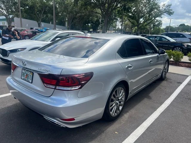 Used 2015 Silver Lexus 460 L image 4