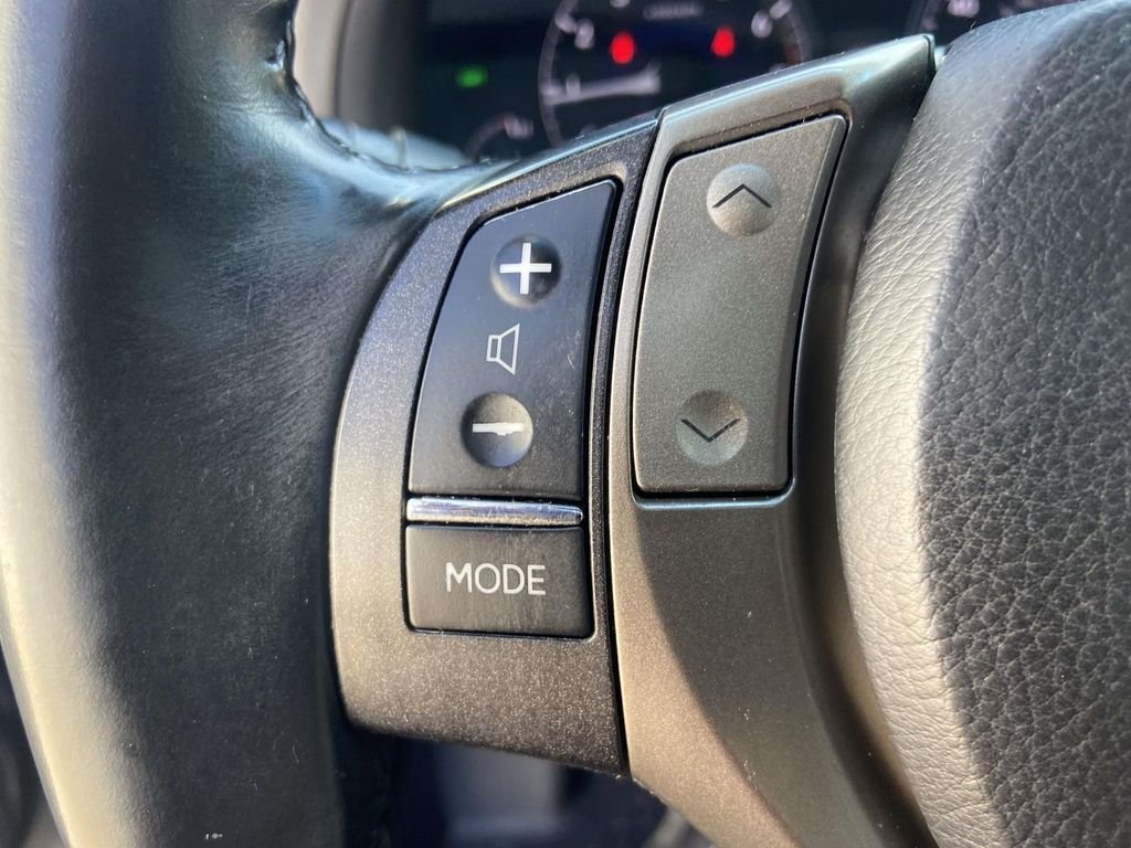 Used 2015 Gray Lexus 350 image 34