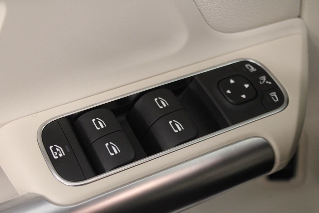 Used 2026  Mercedes-Benz GLA 250 image 19
