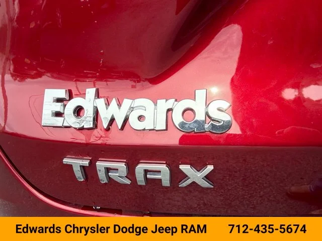 Used 2025 Red Chevrolet LT image 14