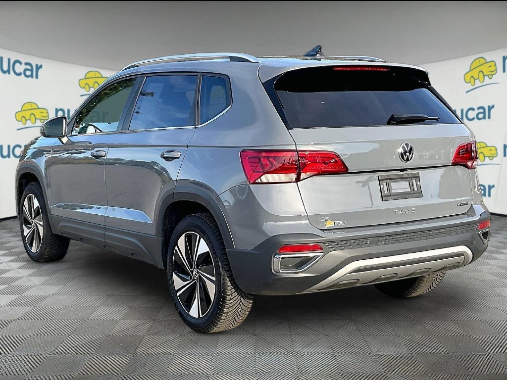 Used 2024 Gray Volkswagen 1.5T SE image 4