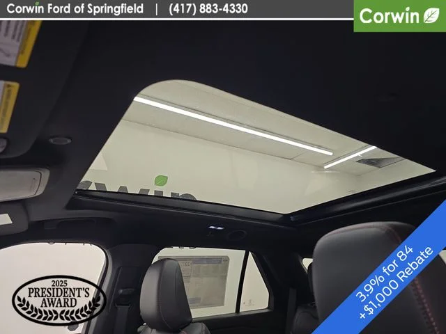 New 2026 Agate Black Metallic Ford ST-Line image 28