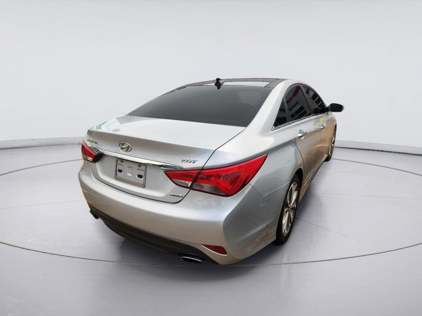 Used 2014 Radiant Silver Metallic Hyundai Limited image 6