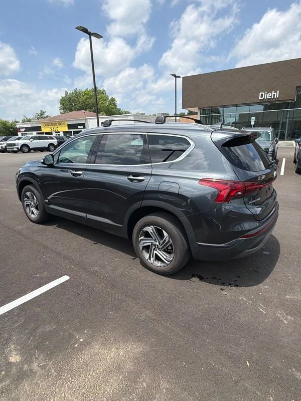 Used 2023 Gray Hyundai SEL image 4