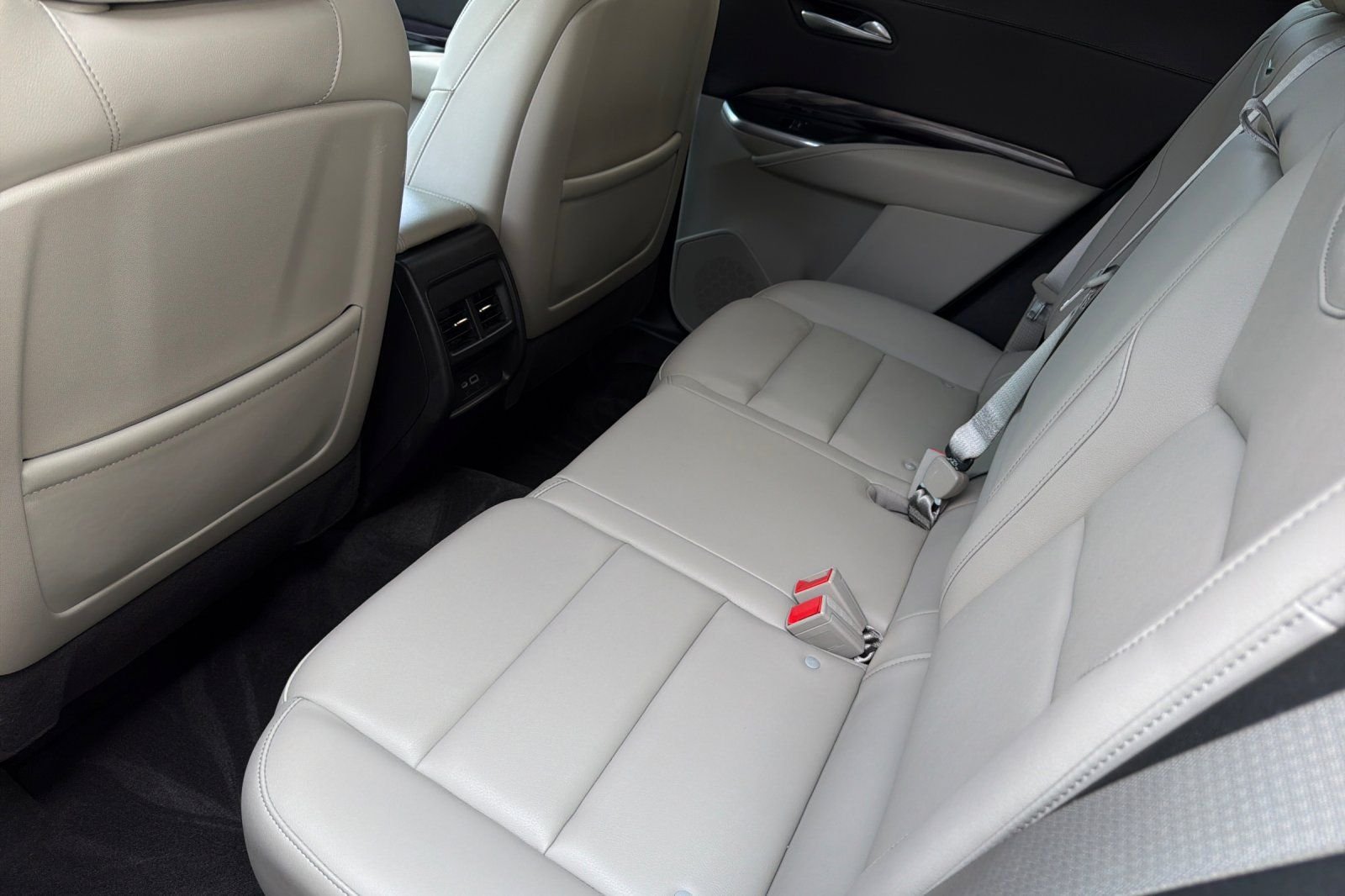 Used 2021 Blue Cadillac Luxury image 11