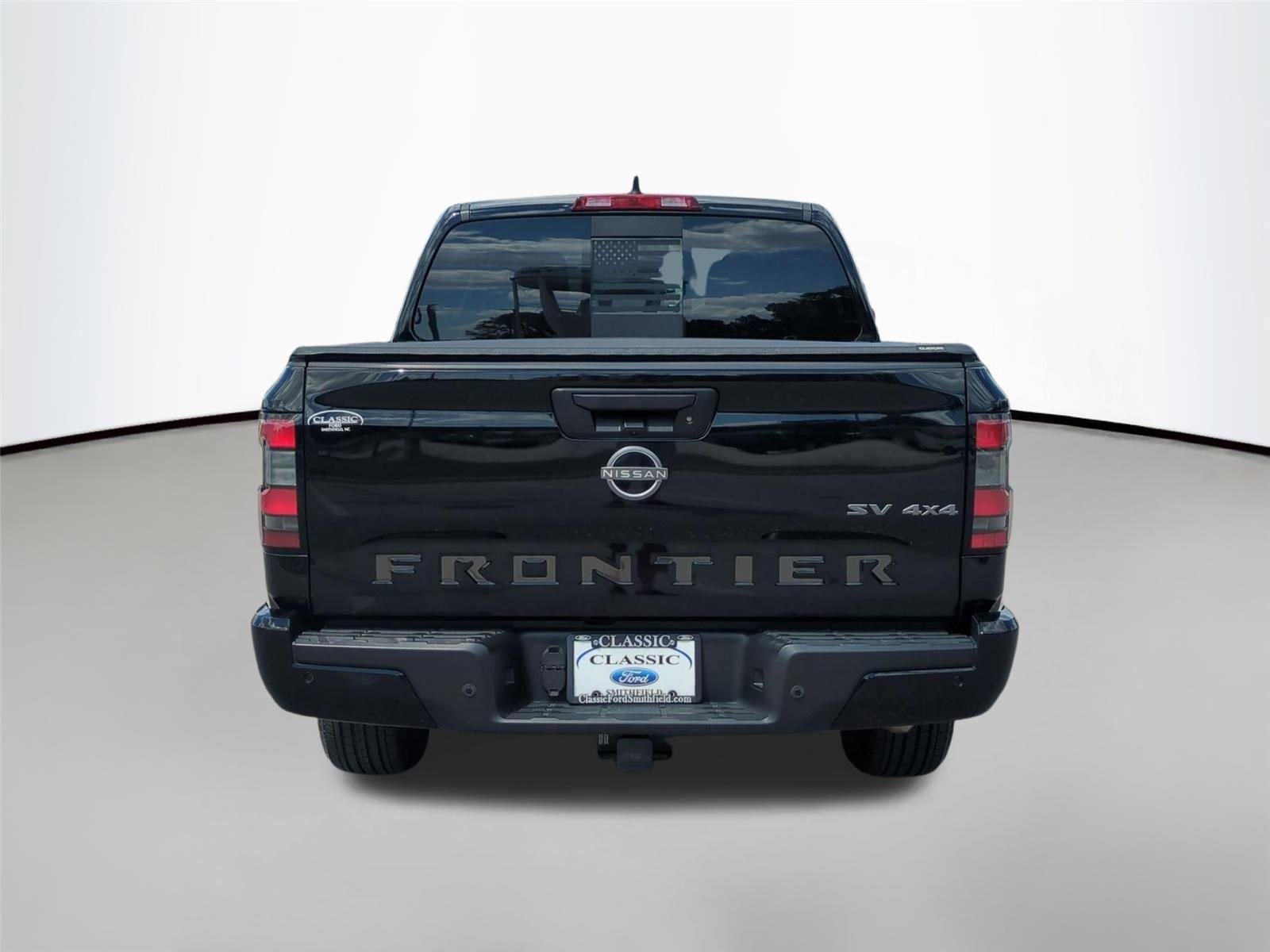 Used 2024 Super Black Nissan SV image 4
