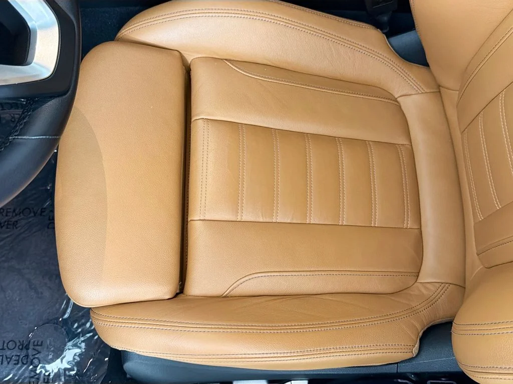 Used 2019 White BMW 330i image 20