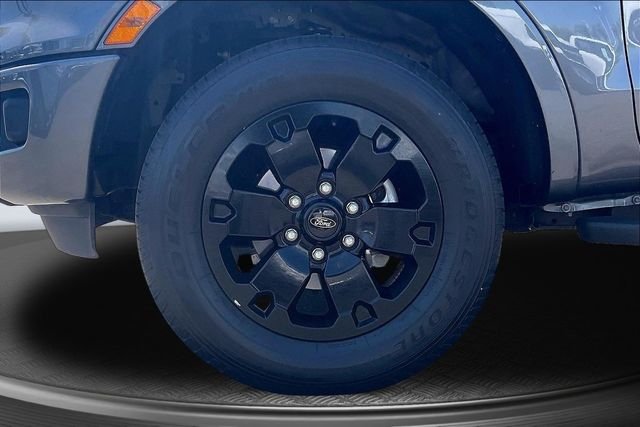 Certified Used 2022 Gray Metallic Ford XLT image 8