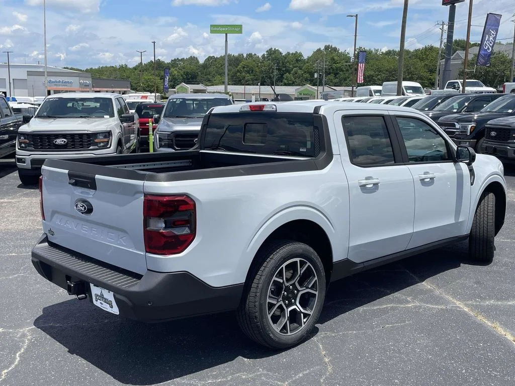 New 2026 White Ford Lariat image 3