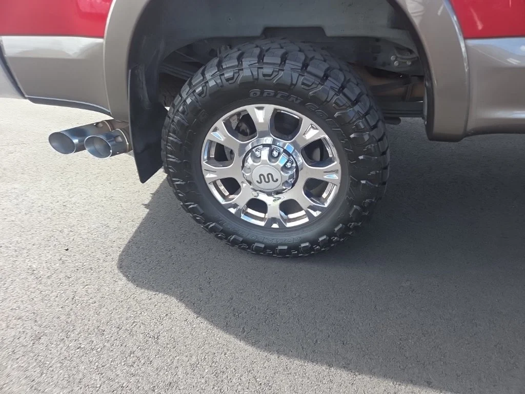 Used 2022 Gray Ford King Ranch image 29