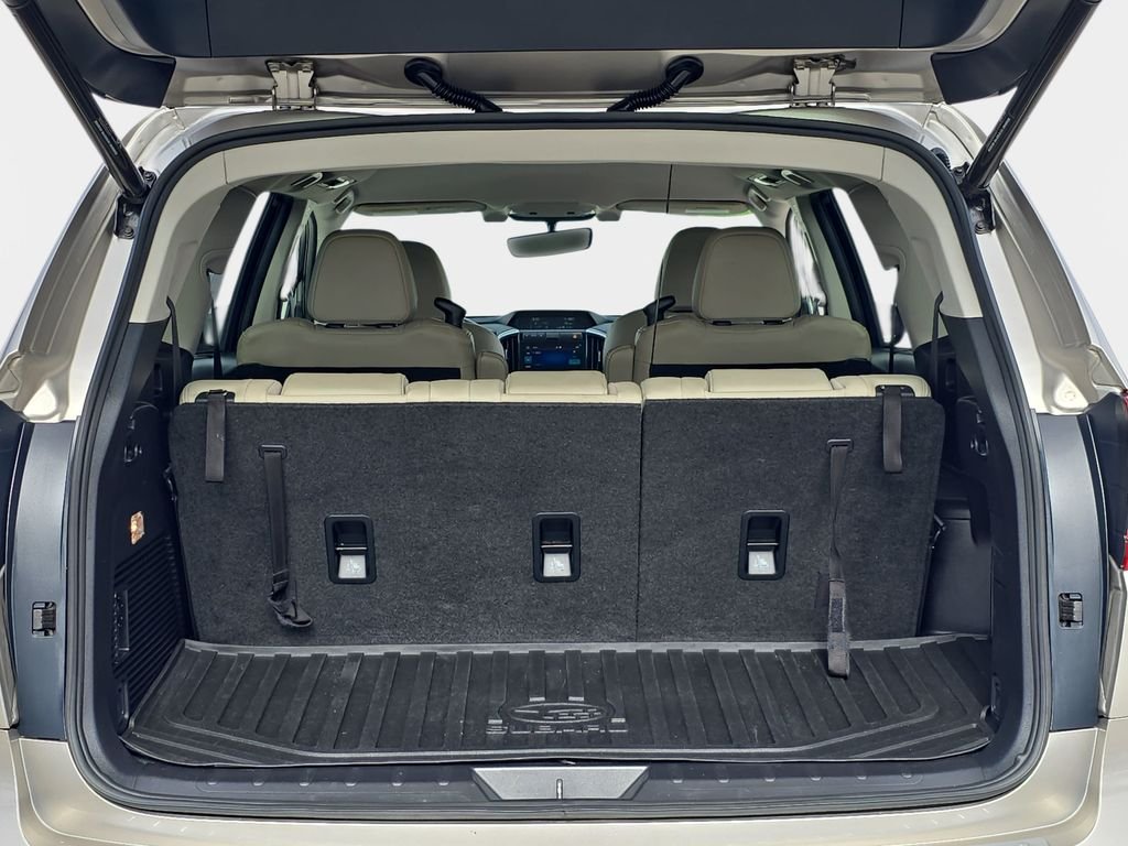 Used 2019 Gray Subaru Limited image 18