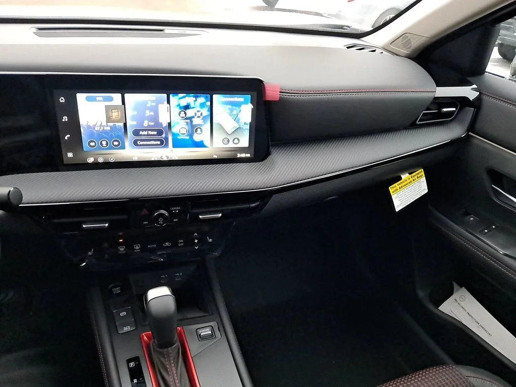 2026 Nissan KICKS SR AWD - Photo 36