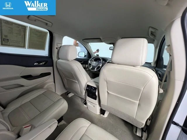 Used 2023 White GMC Denali image 45