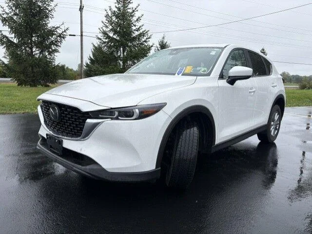 Used 2023 Rhodium White Metallic Mazda 2.5 S Preferred Package image 6