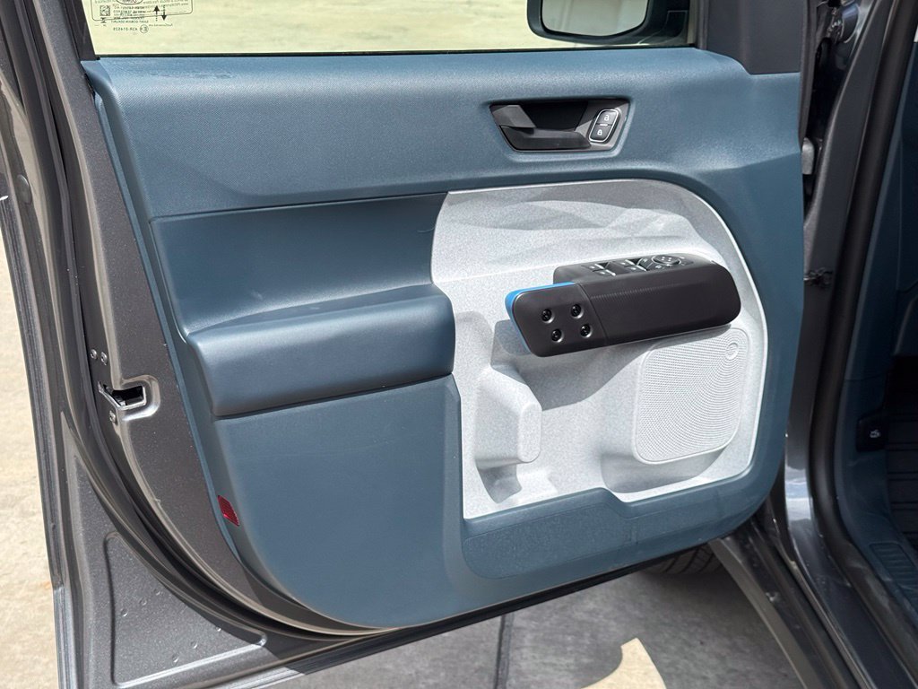 New 2026 Carbonized Gray Metallic Ford XLT image 13