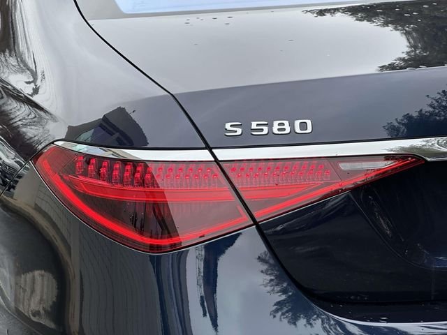 Certified Used 2022 Blue Mercedes-Benz S 580 image 9