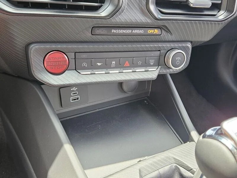 2025 Ford Mustang EcoBoost Fastback - Photo 19